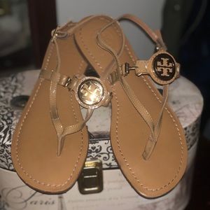 Tory Burch Royal Tan patent leather thong sandals